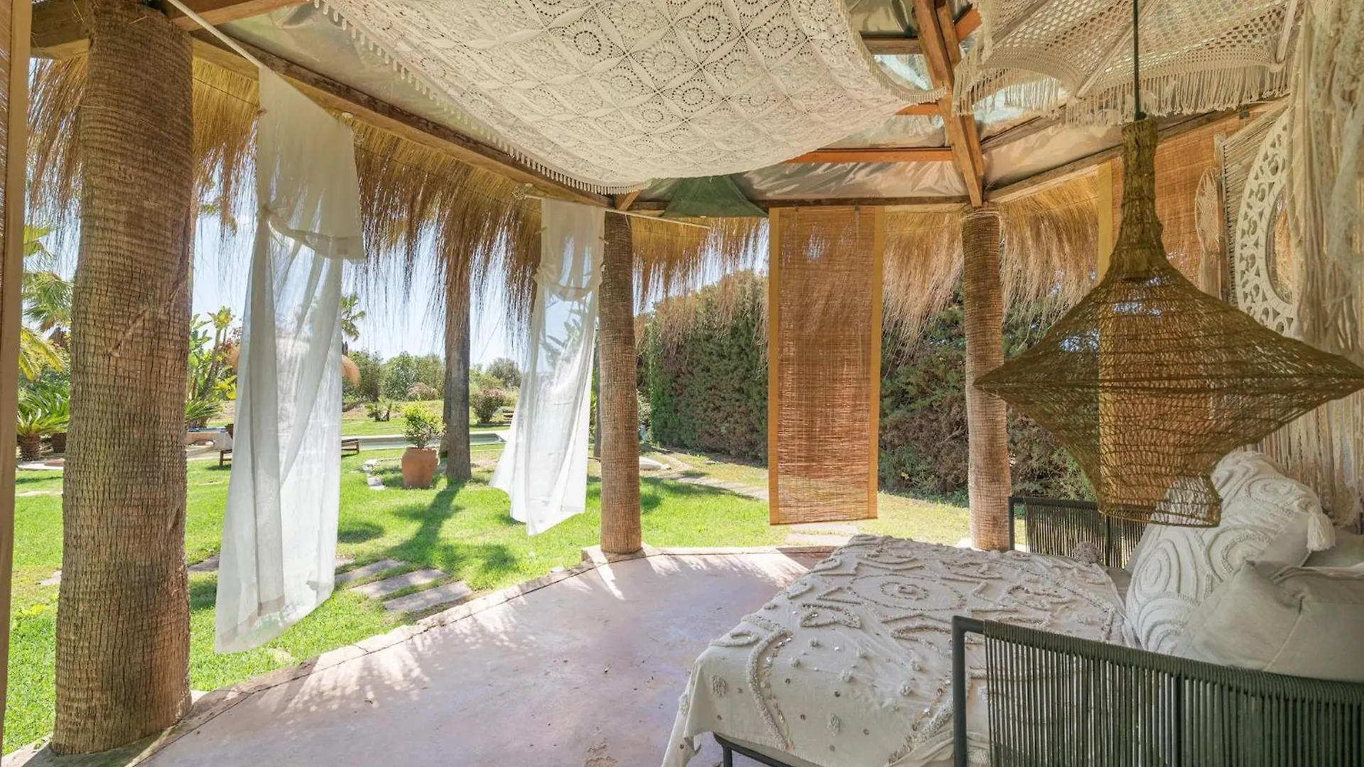 Le Petit Paradis - Villa With Private Pool Lloseta Spain